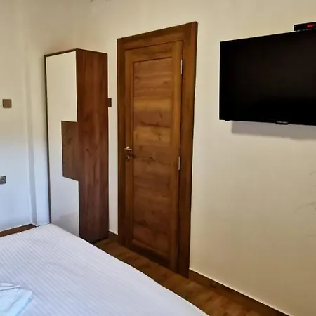 Canti Apartments Novi Sad Exterior photo