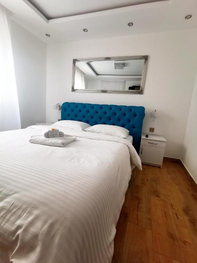 Canti Apartment